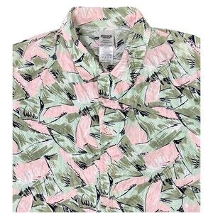 Netflix Stranger Things Jim Hopper Men’s Size Large Button Down Hawaiian Shirt